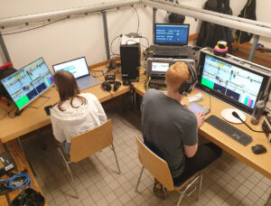 Blick in die Regie bei der Live-Übertragung des Volleyballspiels