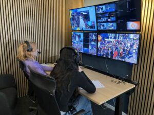 Media:FORUM